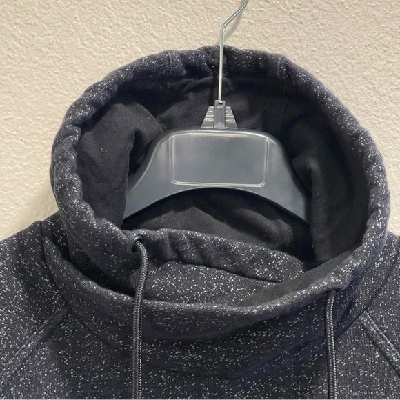 H&M Black High Neck Pullover Sweatshrit Mens Size M - Picture 2 of 6